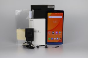 Doogee Mix 2 Lieferumfang