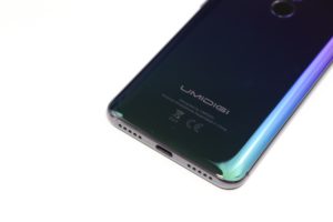 Umidigi Z2 4