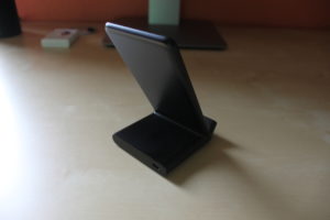 Anker PowerPort Wireless 5 Stand 3