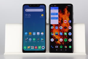 Pocophone F1 vs. Oneplus 6 Display 1