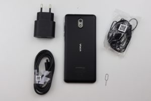 Nokia 3.1 Lieferumfang