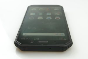 AGM A9 Testbericht Outdoor Smartphone Produktfotos 10