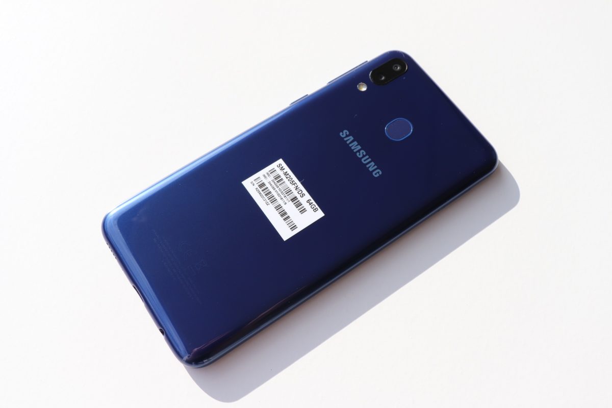 samsung galaxy m20 plastic back