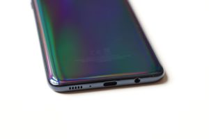 Samsung galaxy a70 4