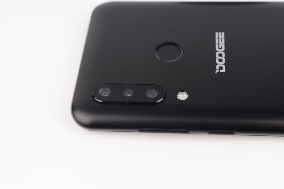 Doogee N20 Design Verarbeitung 3