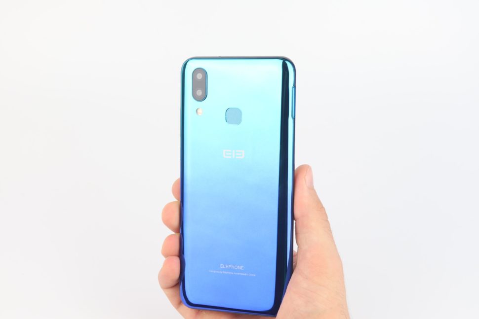 Elephone A6 Max Hand Vorder Rückseite 1