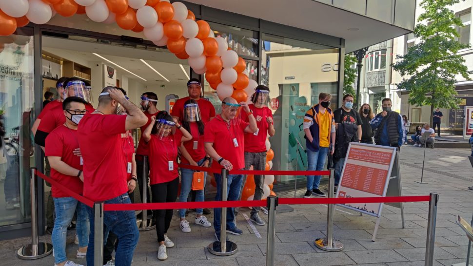 Mi Store Opening Staff getting ready to open