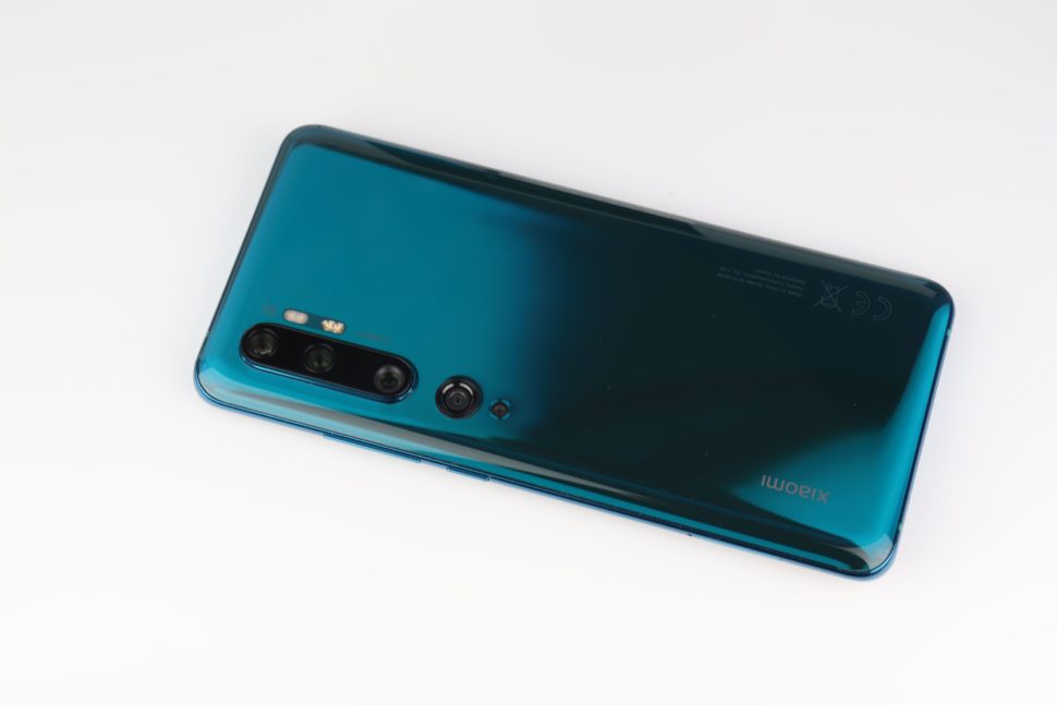 Xiaomi Mi Note 10 Vorder und Rückseite 2