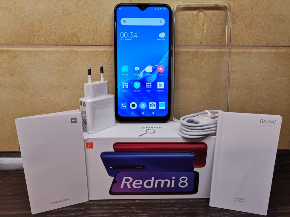 Xiaomi Redmi 8 Fotos 16 Lieferumfang