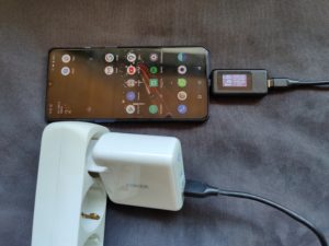 Anker PowerPort 3 Ladegerät Testbericht Geräte 13