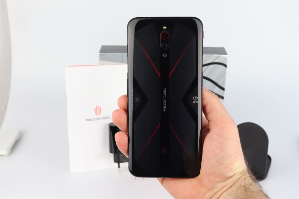 Nubia RedMagic 5G Vordser Rückseite 2