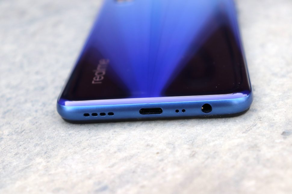 Realme 6 usb c slot