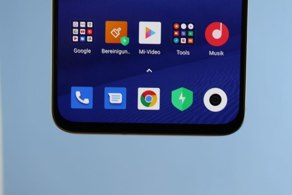 POCO F2 Pro Ränder Display 1