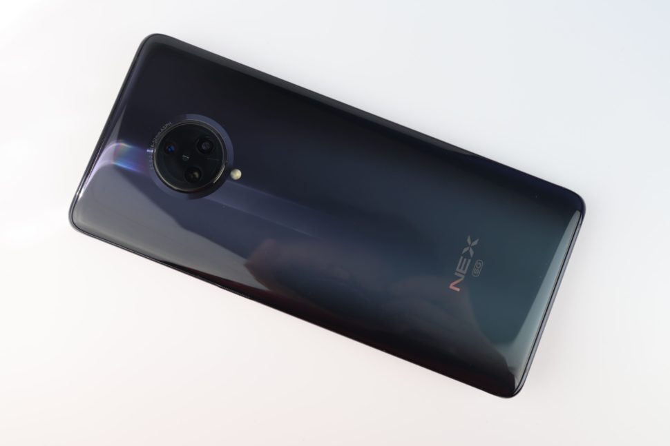 Vivo Nex 3S Vorder und Rückseite 2