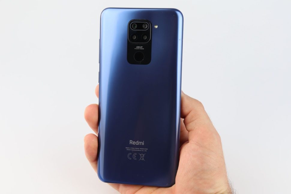 Xiaomi Redmi Note 9 Hand 1