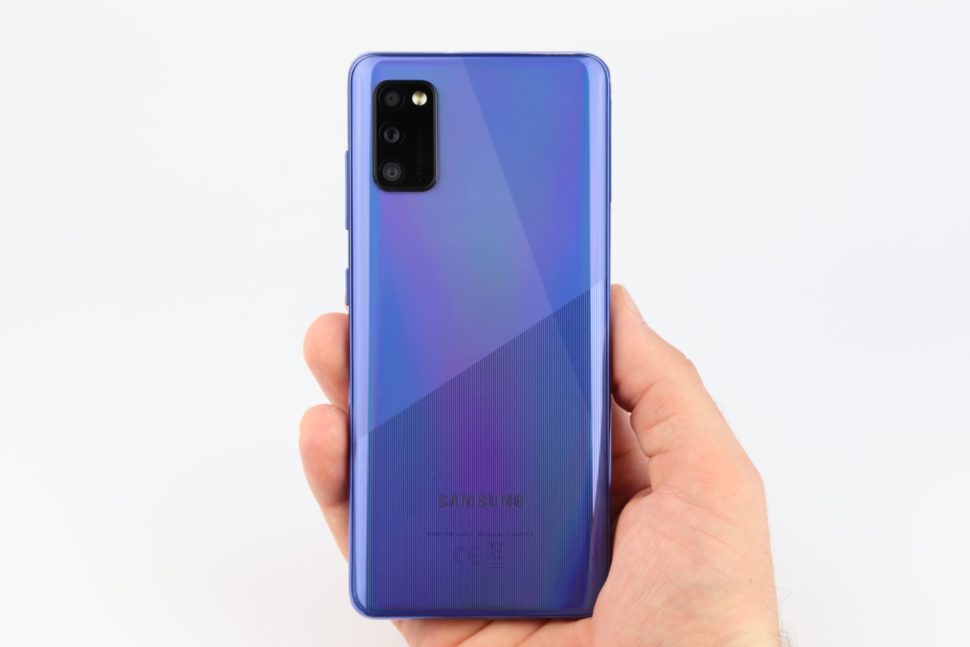 Samsung Galaxy A41 Hand Vorder Rückseite 1