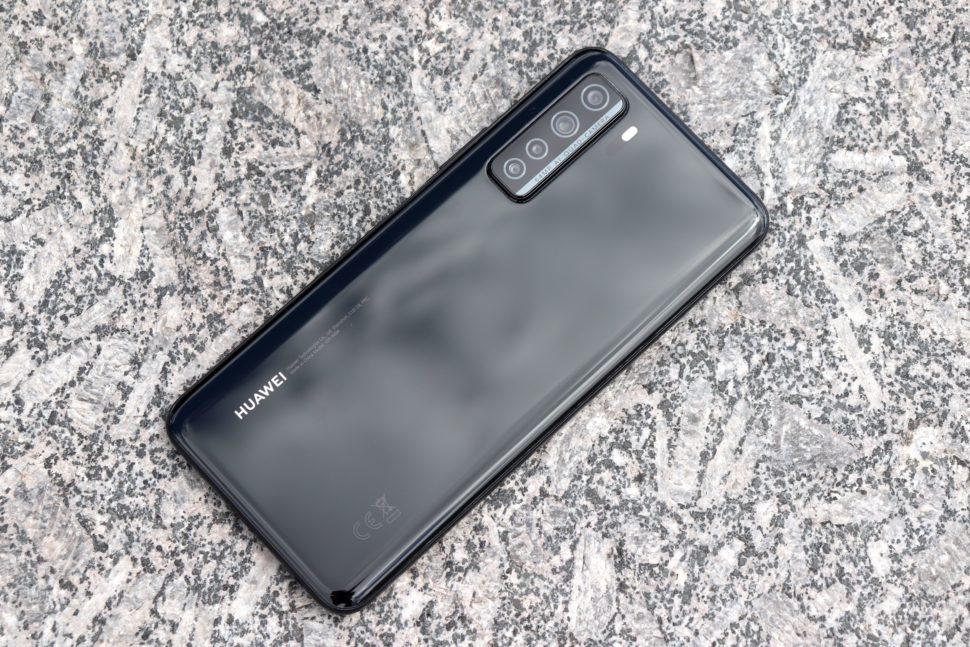 Huawei p40 lite 5g design