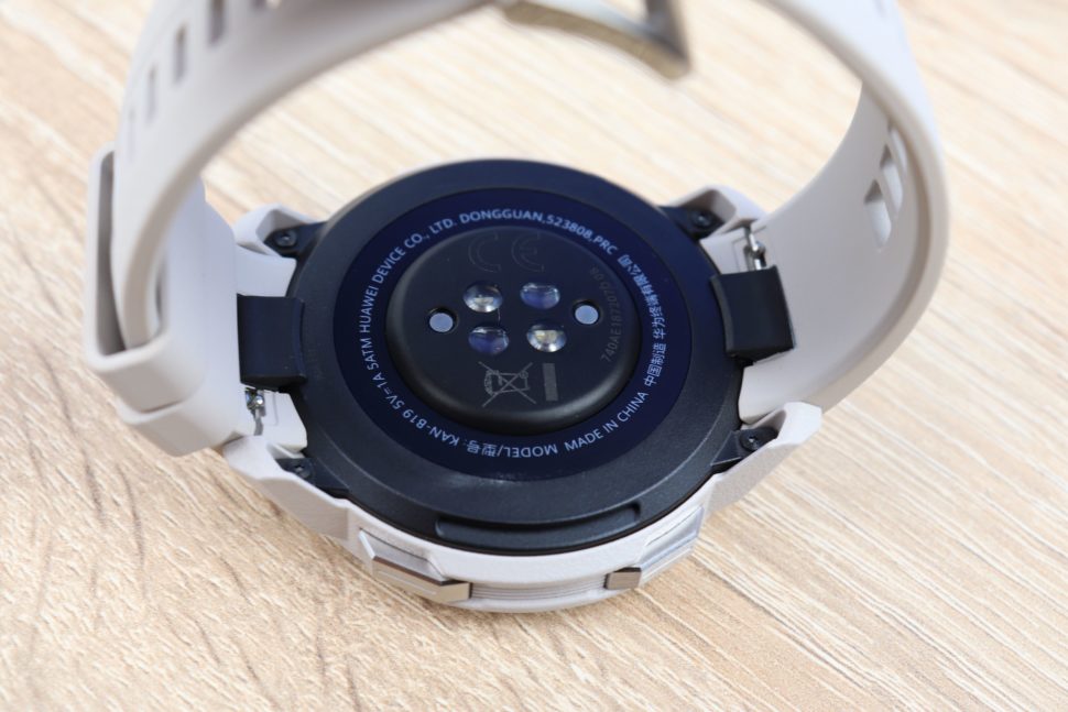 Honor Watch GS Pro Unterseite Sensorik