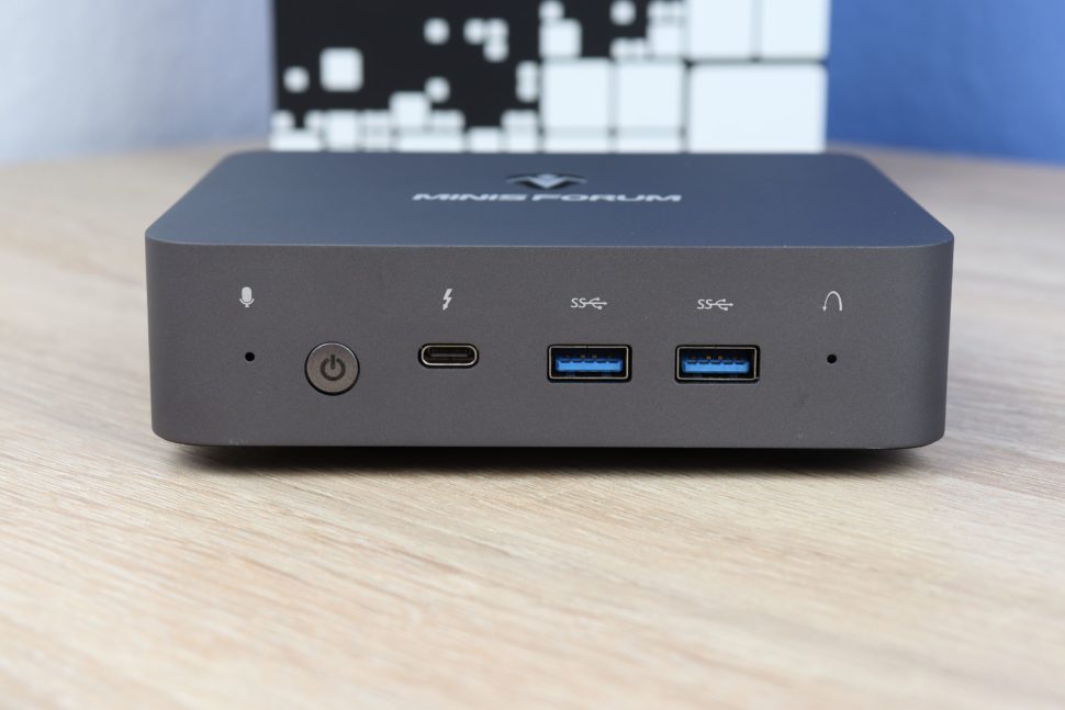 Minisforum DeskMini X35G Anschlüsse 1