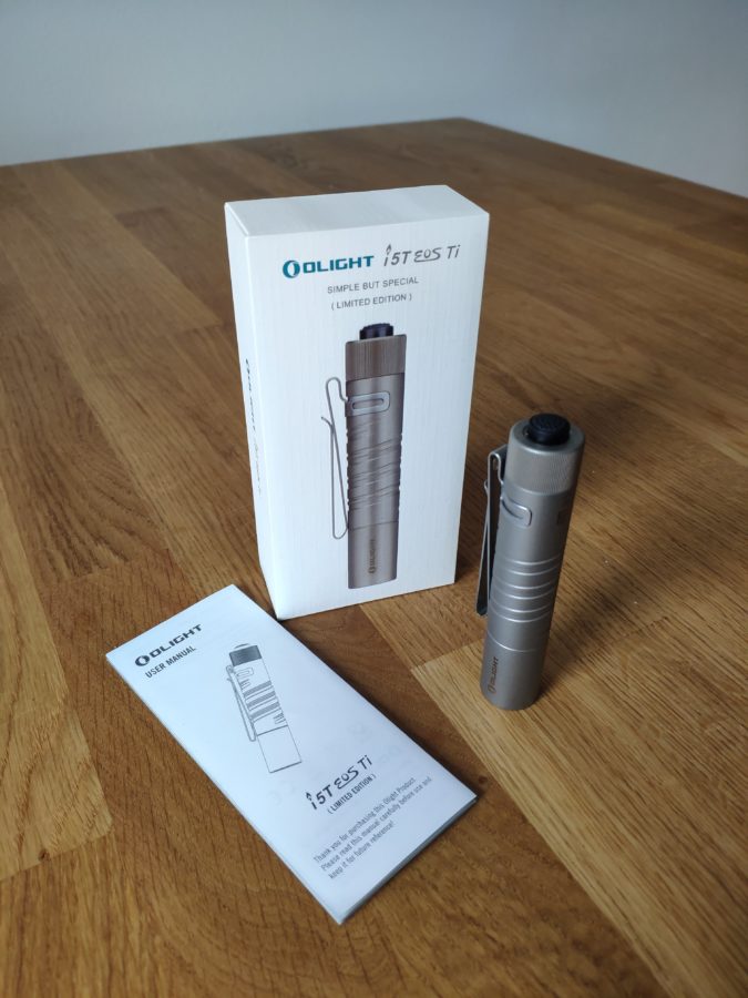 Olight I5T EOS Ti Lieferumfang