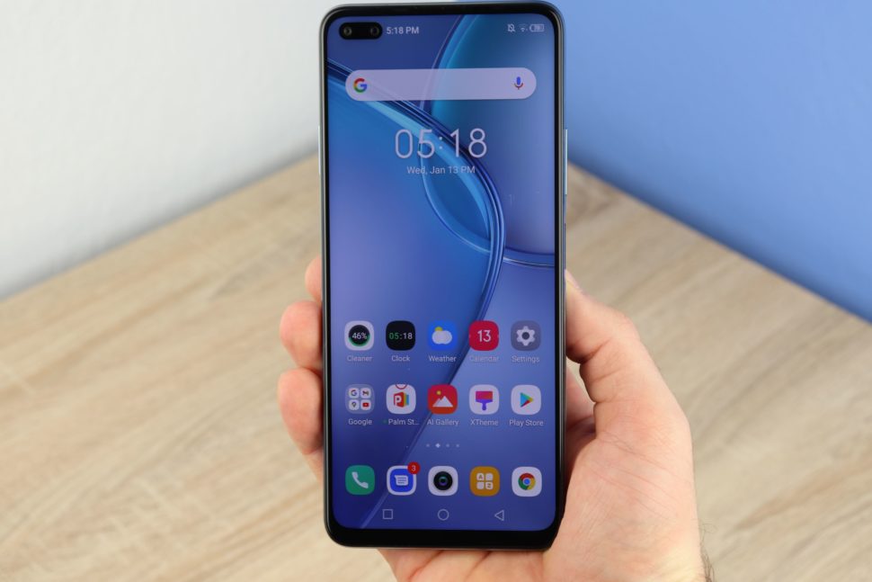 Infinix Zero 8 Hand Vorder Rückseite 1