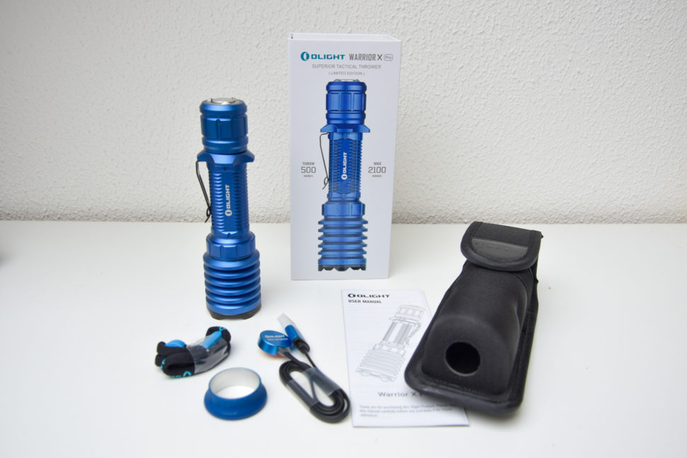 Olight Warrior X Pro blau 04