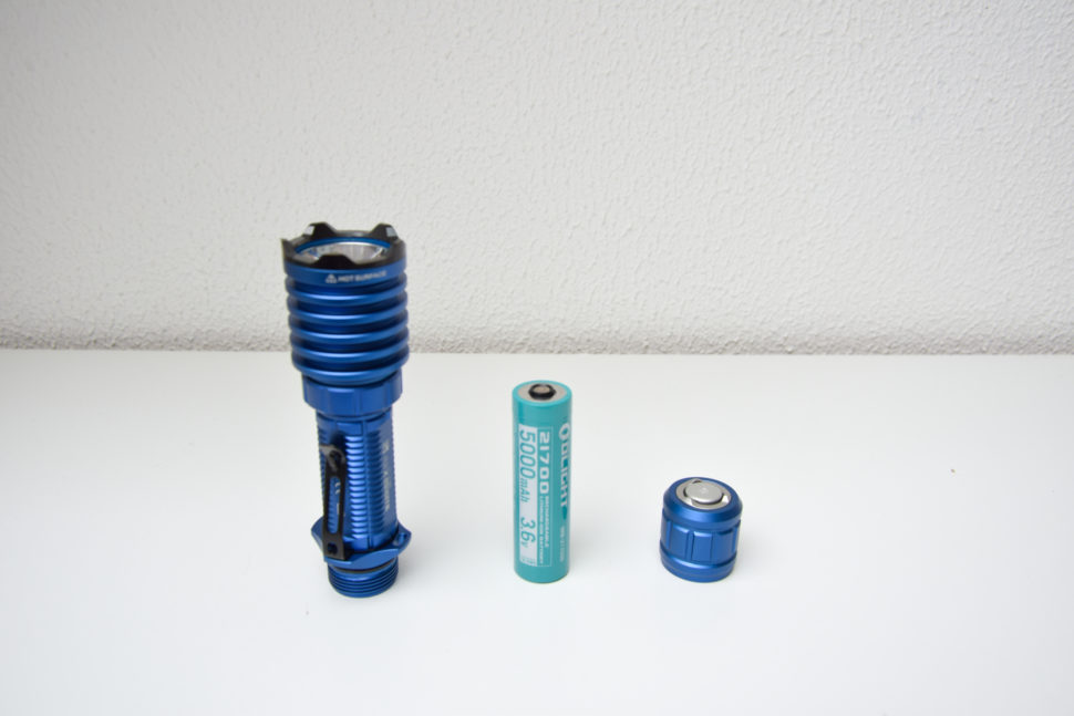 Olight Warrior X Pro blau 05