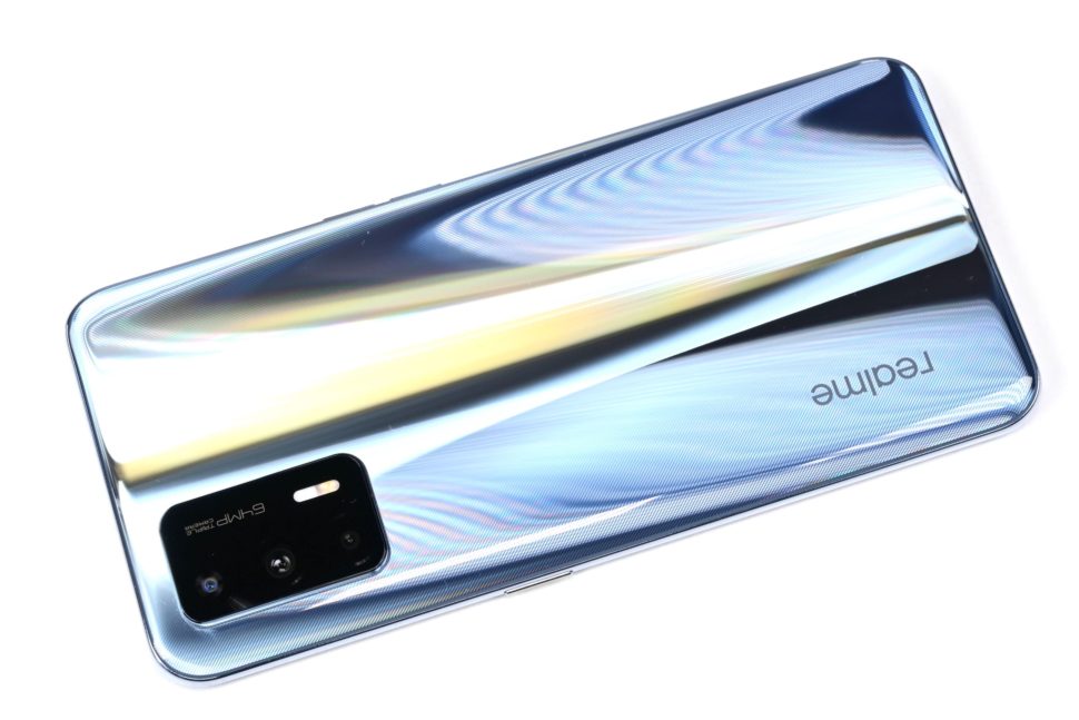 Realme GT Design 1 1