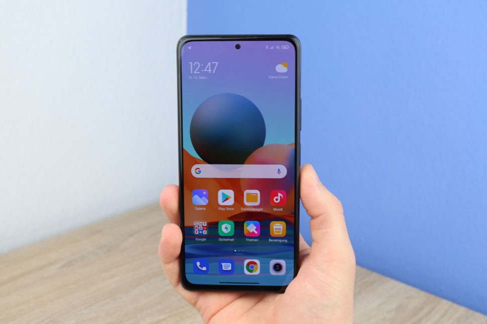 Xiaomi Redmi Note 10 Pro Hand Vorder Rückseite 2