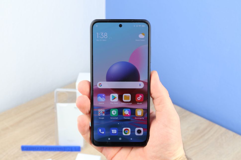 Xiaomi Redmi Note 10 Hand 1