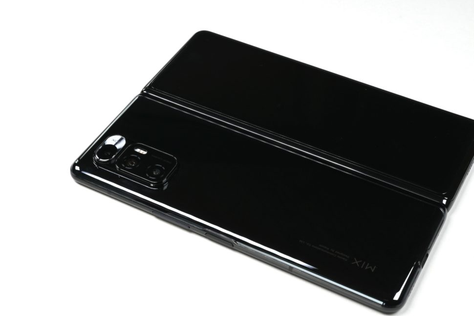 Xiaomi Mi Mix fold back 3