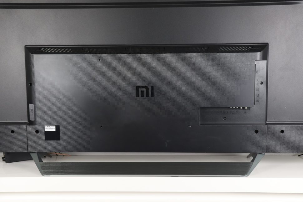 Xiaomi Mi TV Q1 Rueckseite 2 1