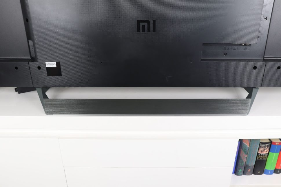 Xiaomi Mi TV Q1 Standfuss 1