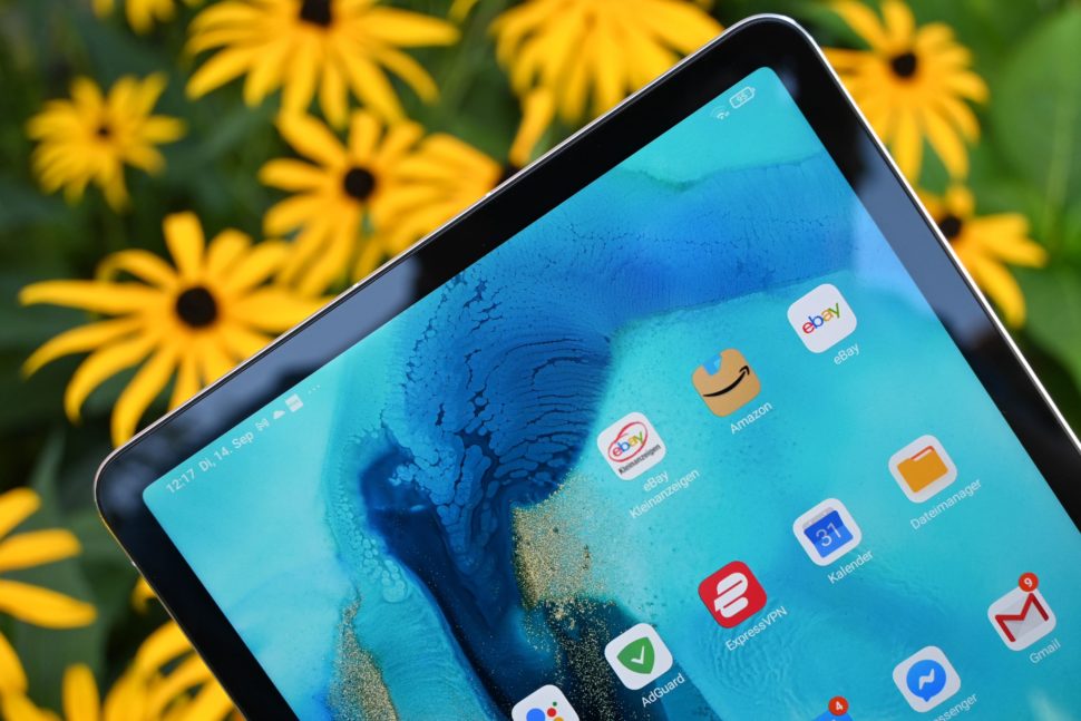 Xiaomi Mi pad 5 display edges borders 1