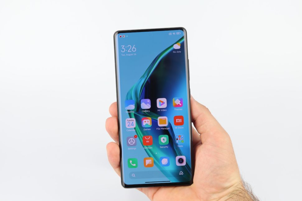 Xiaomi Mi Mix 4 Hand 1