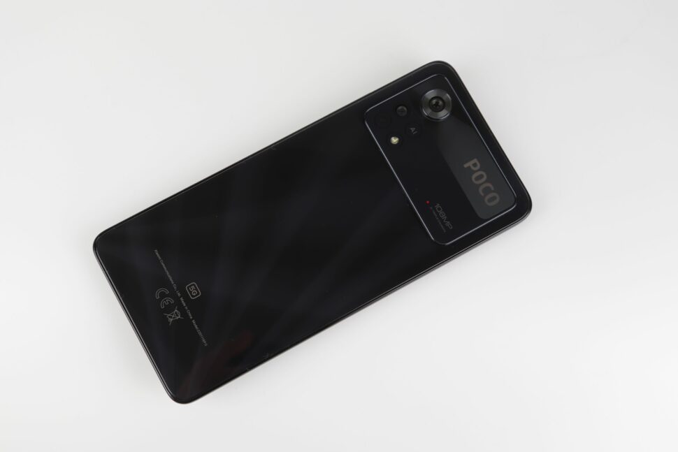 Poco X4 Pro Design 1