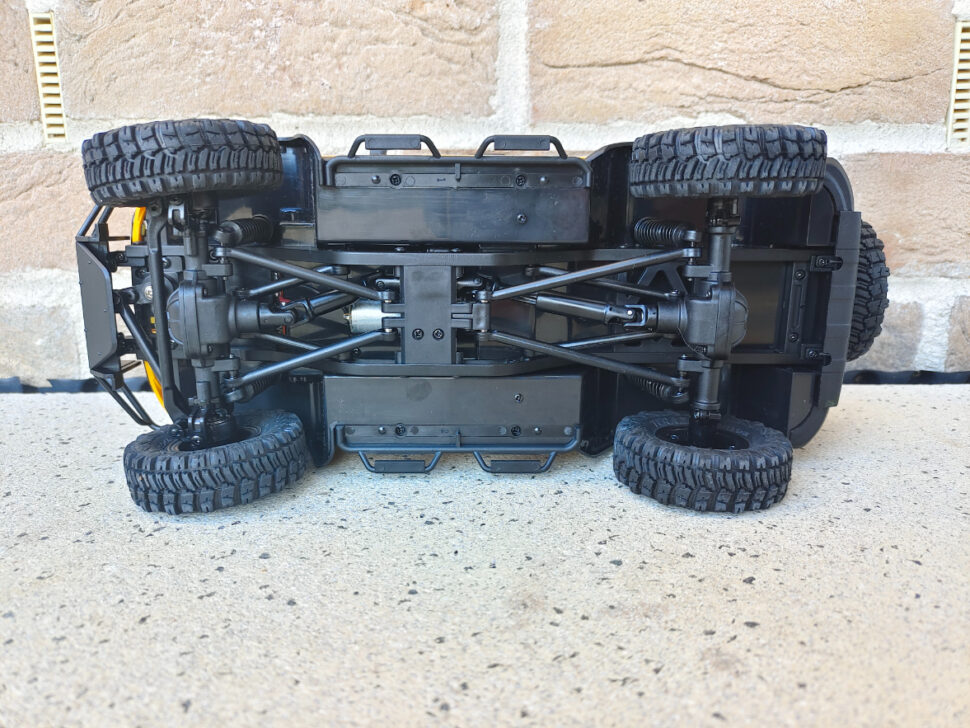 Eachine Toyota Crawler 11