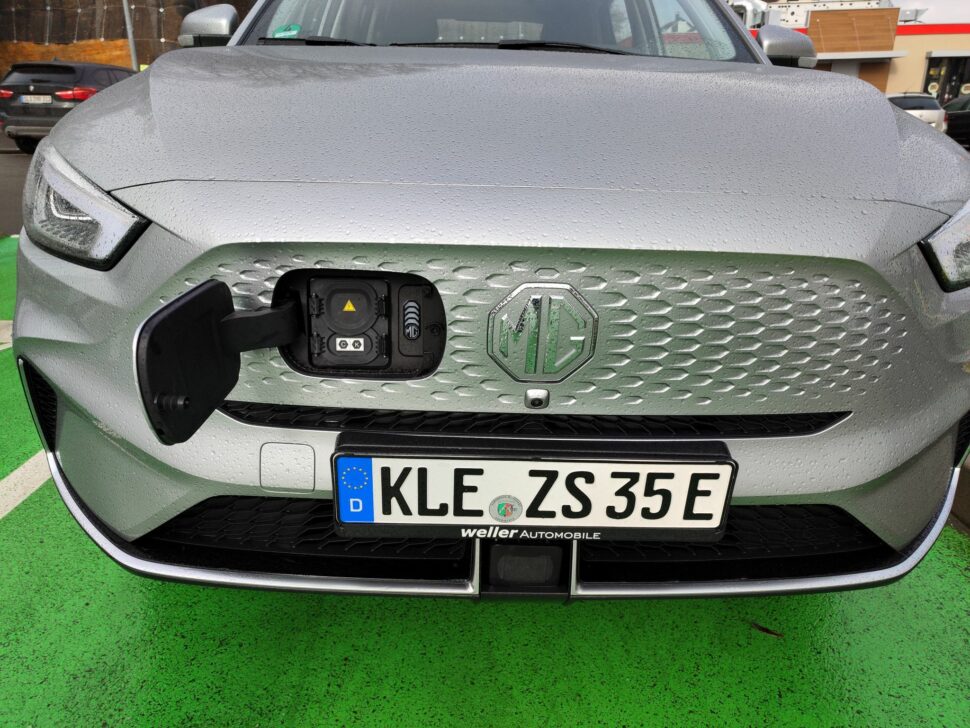 MG ZS EV Facelift Laden Reichweite Test 2