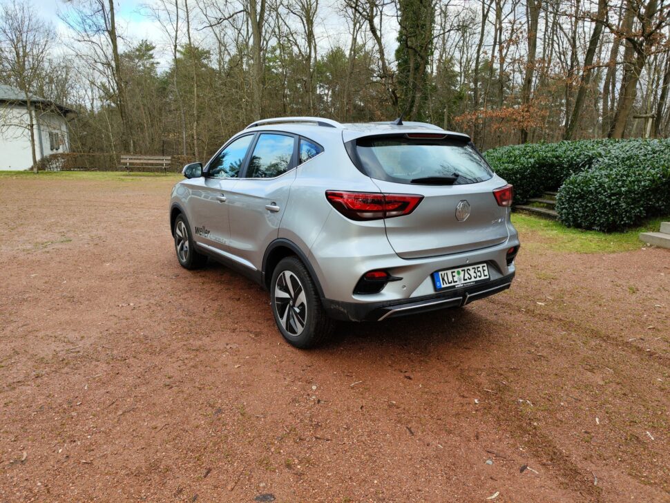 MG ZS EV Test 171