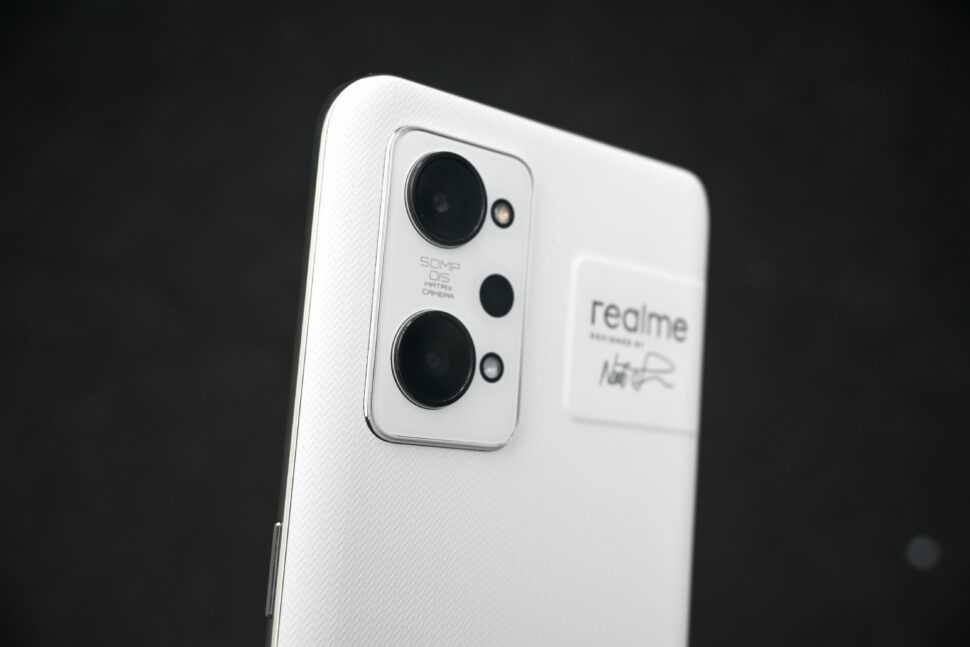 Realme gt2 camera module 2