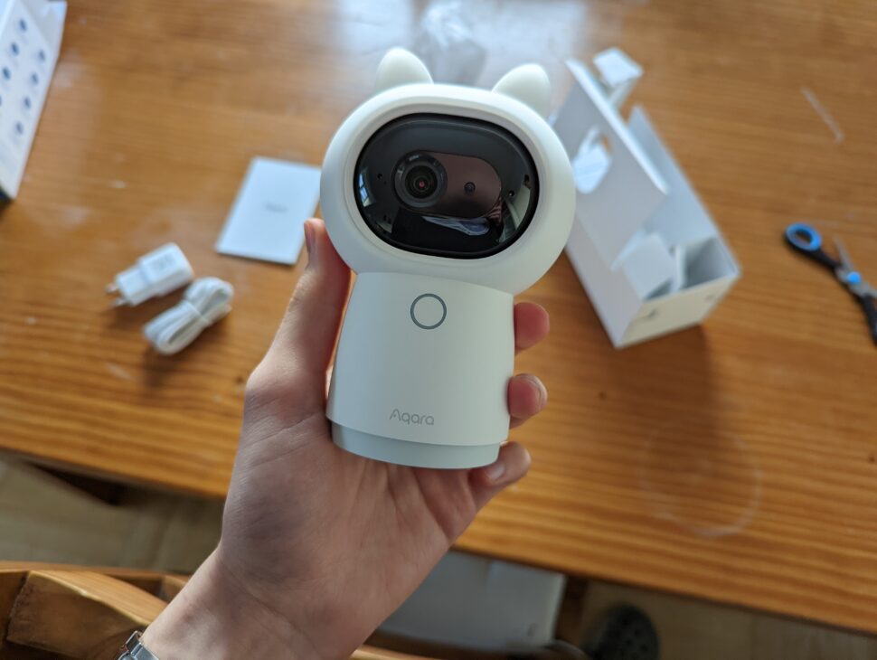 Aqara Camera Hub G3 Unboxing 7