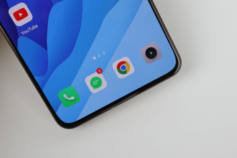 Realme GT 2 Master Explorer Edition Display Raender 3