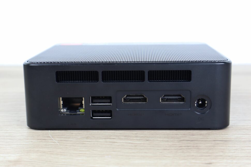 Beelink SER5 Mini PC Anschluesse