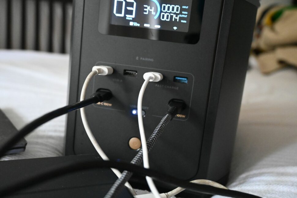 EcoFlow Delta 2 USB Charging 2