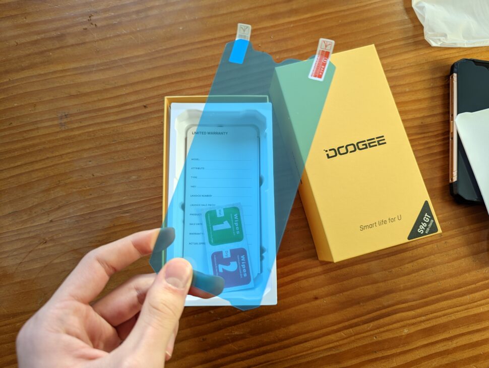 Doogee S96 GT Unboxing 8