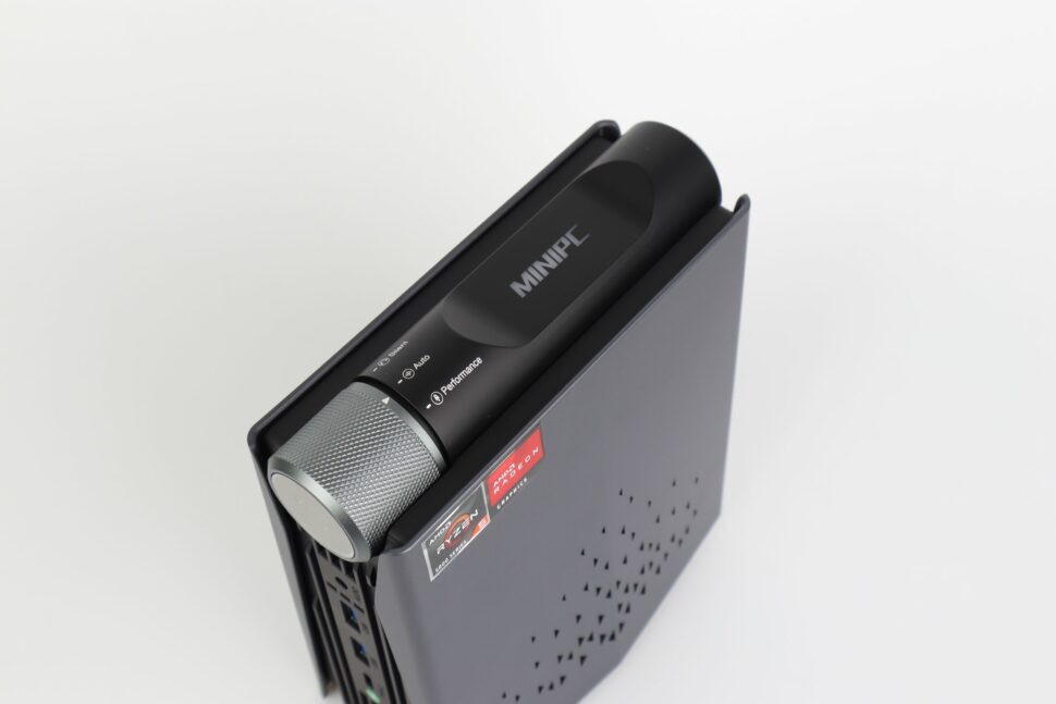 Chatreey AMR5 Mini PC Design 1