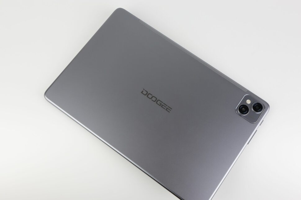 Doogee T10 Design Rueckseite 3