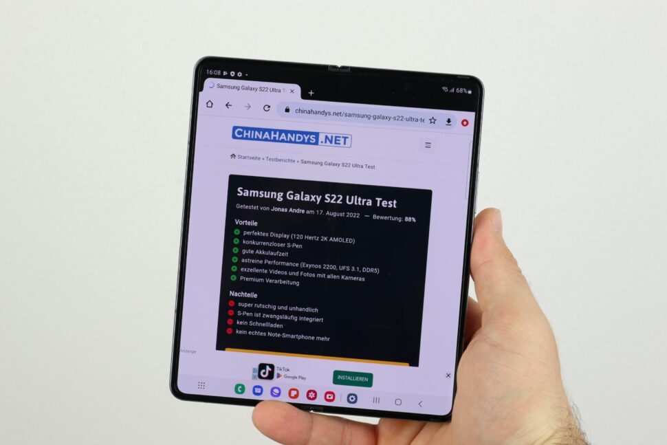 Samsung Galaxy Z Fold 4 Doldable Test 1