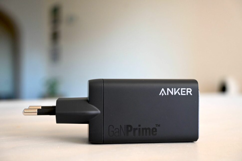 8Anker 735 GANPrime Nano 2 Charger Test 