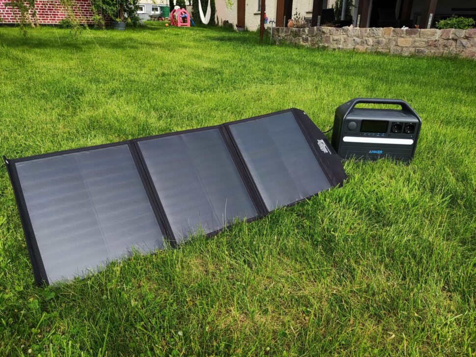 SP B100 Solarpanel Ladung2